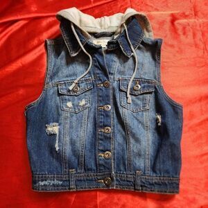 Miss Posh Denim crop sleeveless hoodie top Small vest